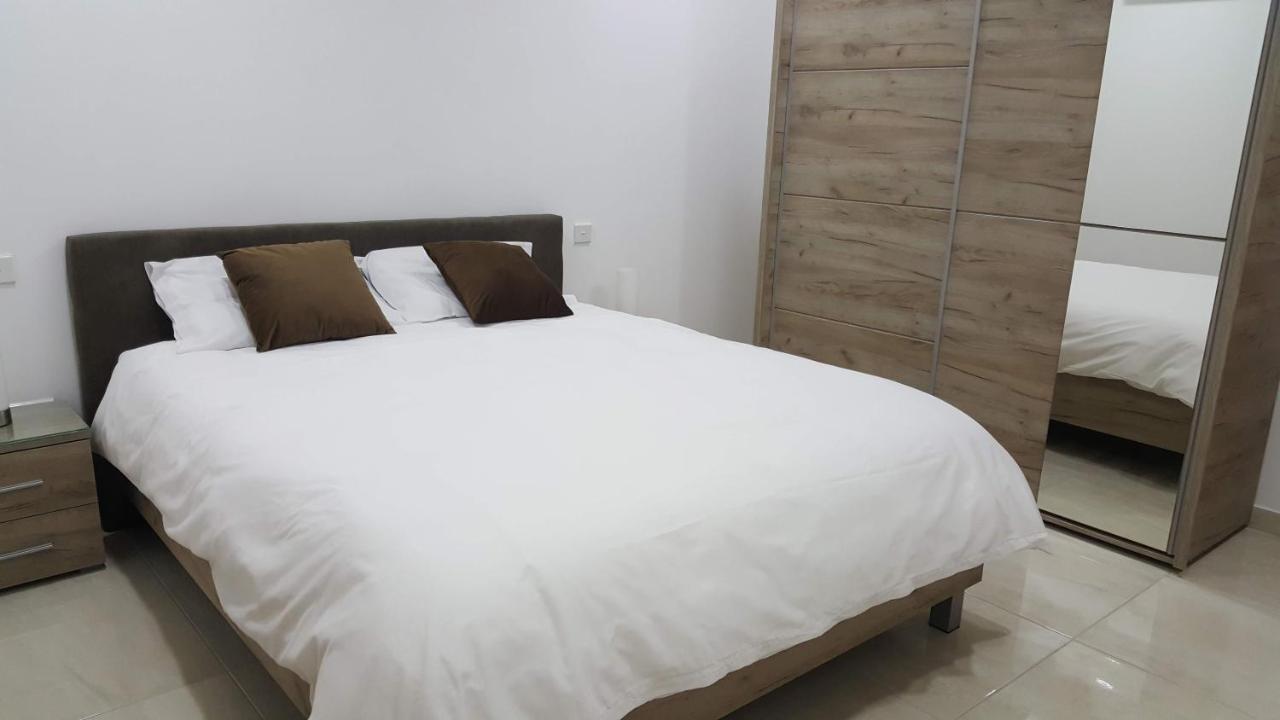 The Pines Apartman Marsaskala Kültér fotó